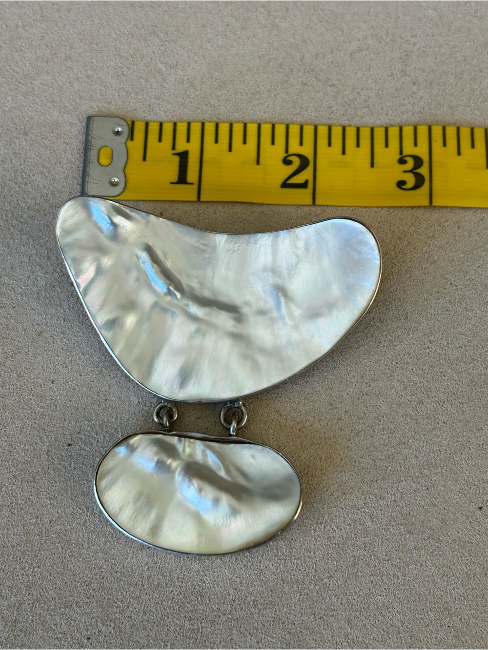 Natural Mother-of-Pearl Silver-Tone Pendant set in 925 Sterling - Picture 4 of 7